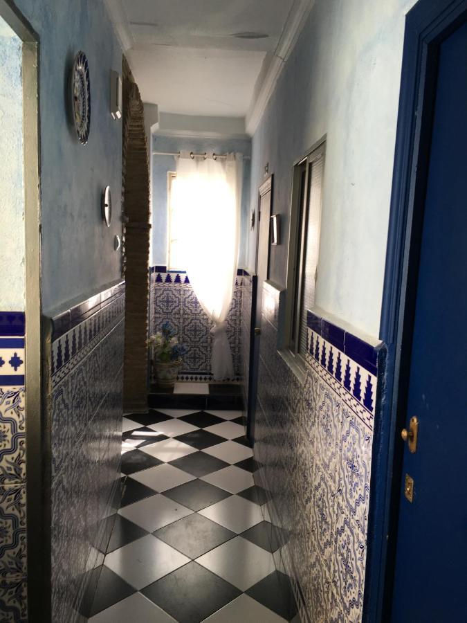 Pension Lisdos Sevilla Exteriér fotografie