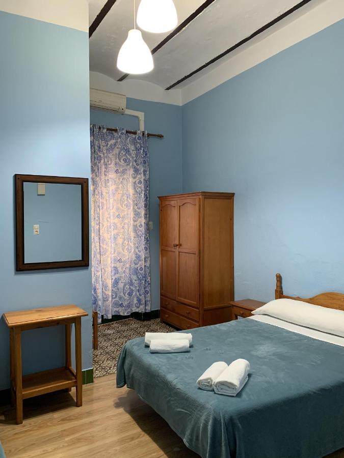 Pension Lisdos Sevilla Exteriér fotografie