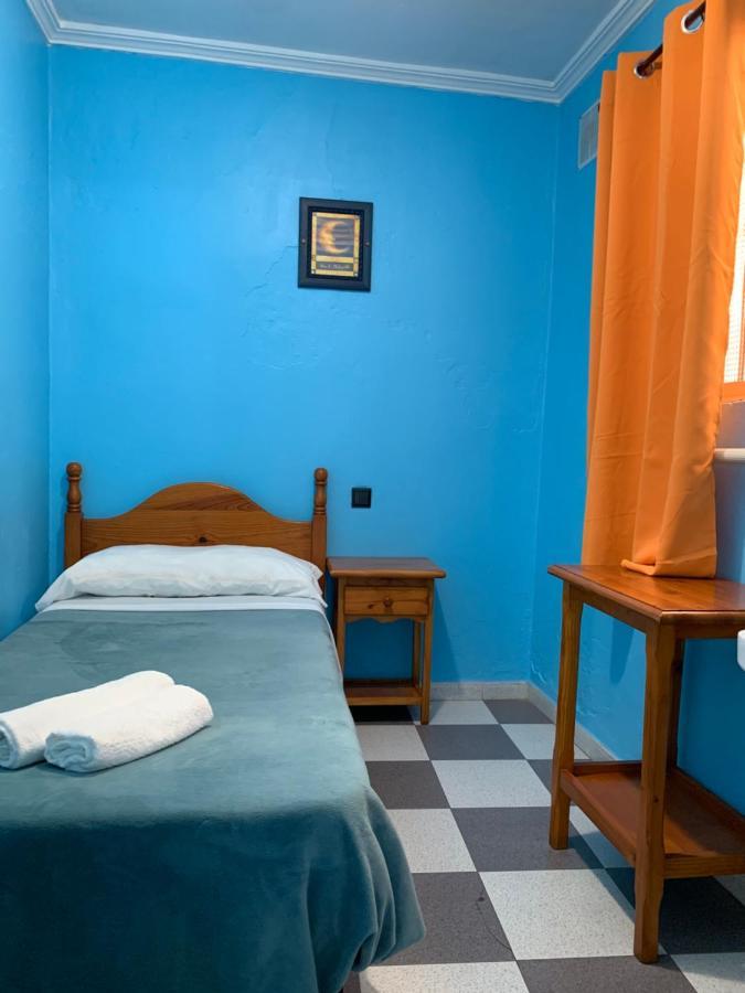 Pension Lisdos Sevilla Exteriér fotografie